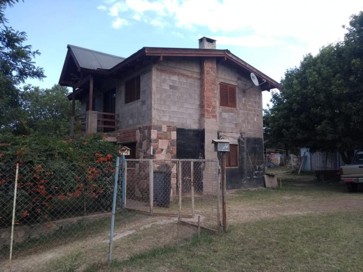 VENTA Real Oportunidad! 2 casas de 4 ambientes cada una zona El Calicanto SANTA ROSA DE CALAMUCHITA
