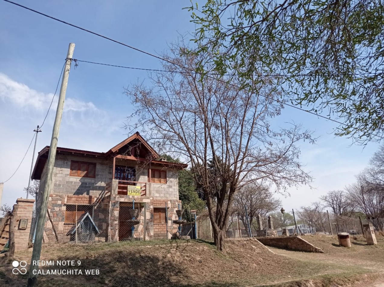 VENTA Real Oportunidad! 2 casas de 4 ambientes cada una zona El Calicanto SANTA ROSA DE CALAMUCHITA