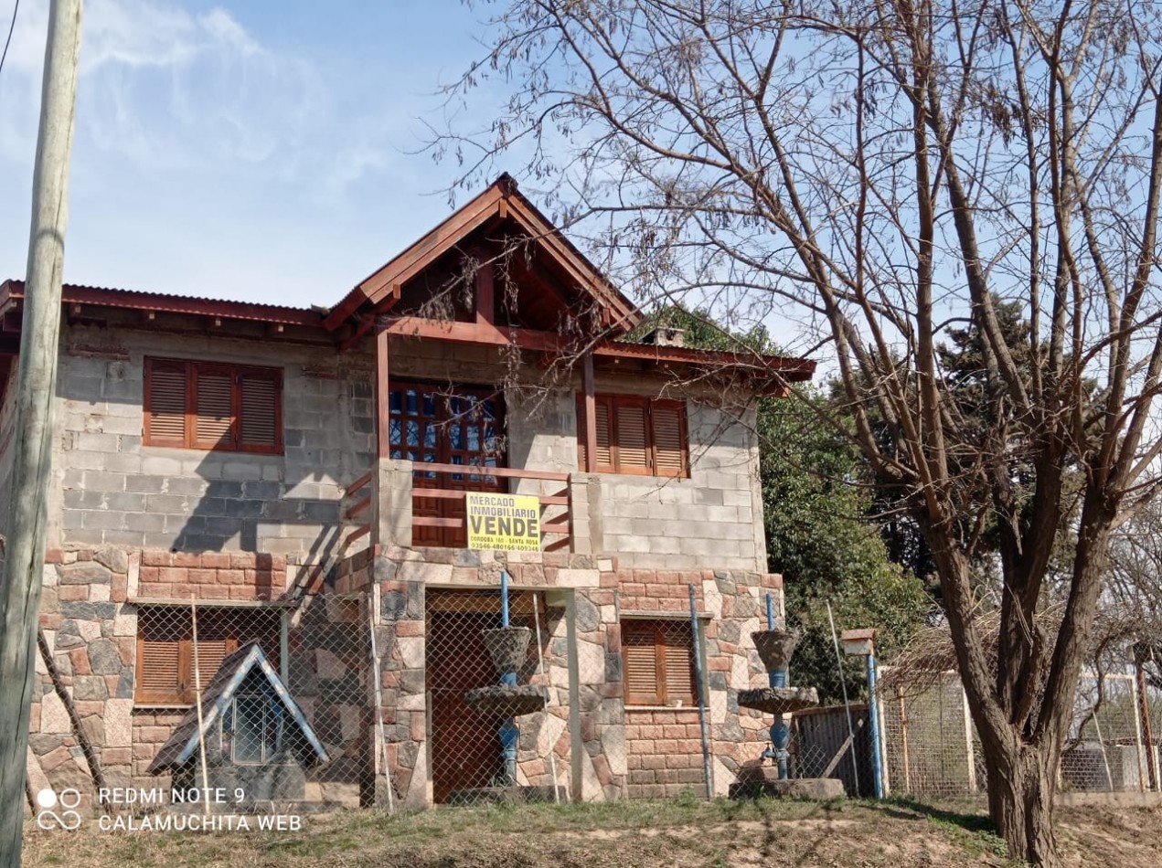 VENTA Real Oportunidad! 2 casas de 4 ambientes cada una zona El Calicanto SANTA ROSA DE CALAMUCHITA
