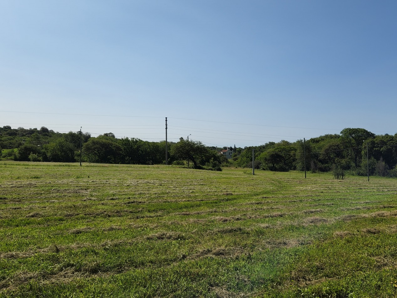VENTA Excepcional loteo con costa de arroyo en el ingreso al pueblo Villa Amancay Calamuchita