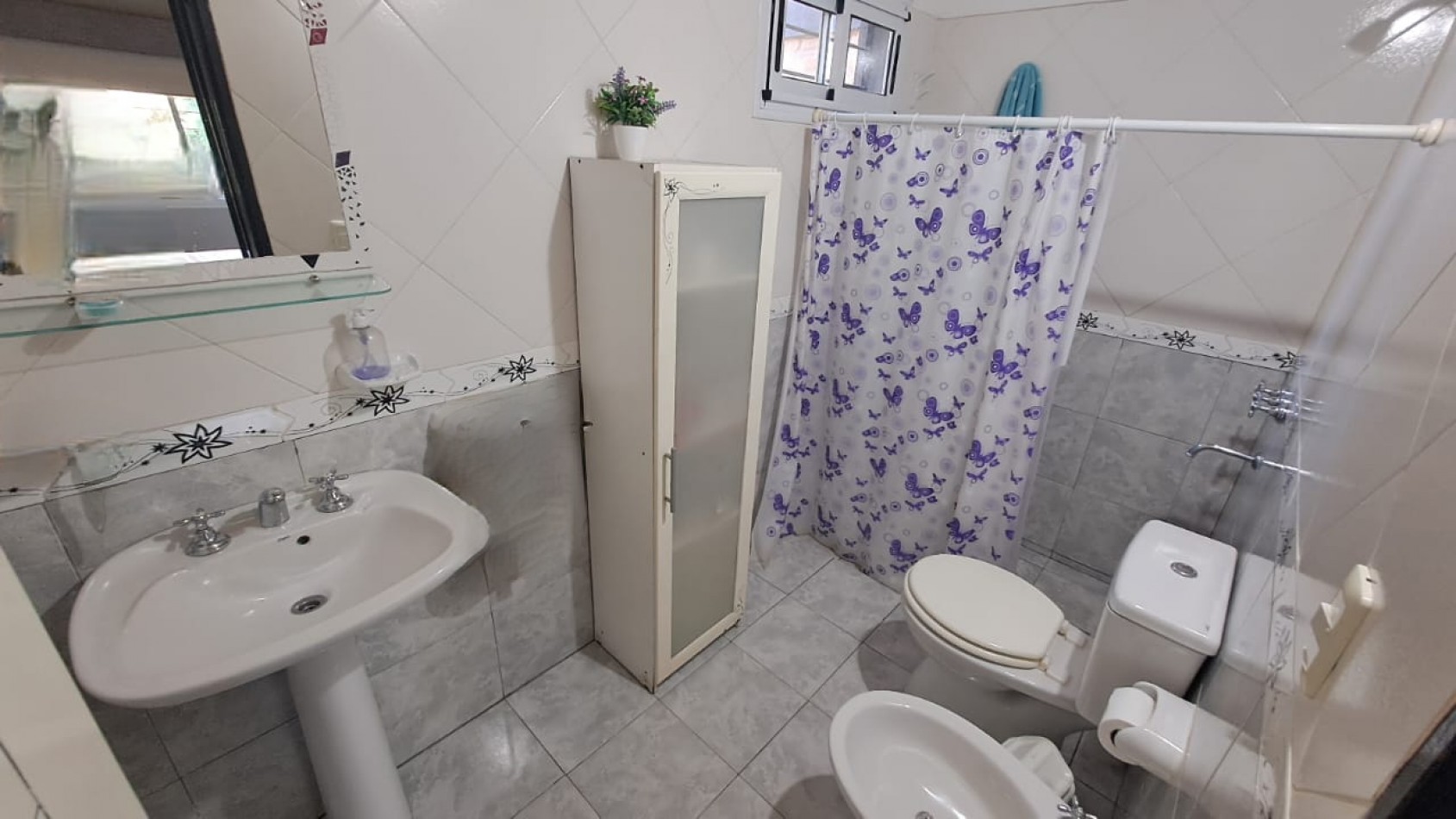 venta casa 4 ambientes 1 suite amplio parque Santa Rosa de Calamuchita