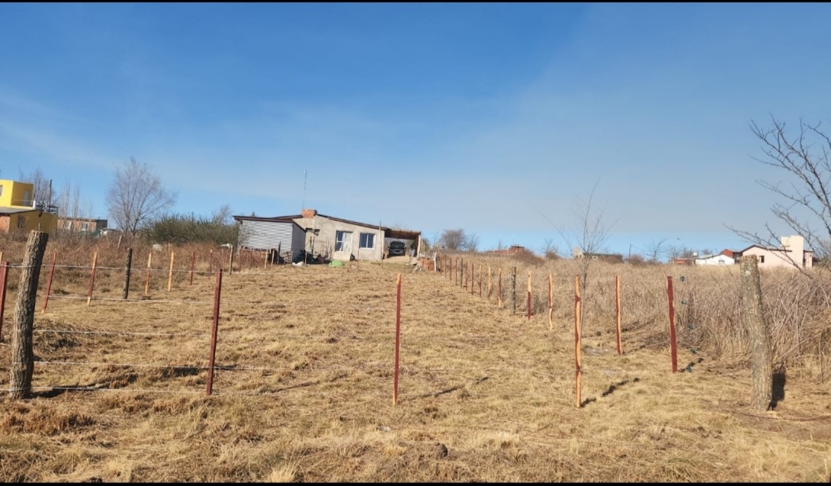 VENTA LOTE VILLA CON LUZ AGUA Y ESCRITURA VILLA YACANTO