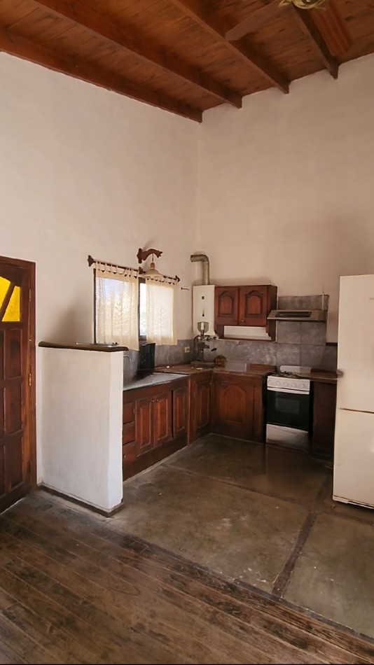 VENTA CASA 3 DORMITORIOS ZONA CENTRO VILLA GENERAL BELGRANO A 100 MTS DE LA TERMINAL