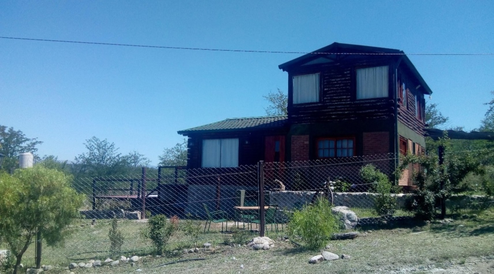 Venta Amplia cabaña a metros del rio Nahuascat