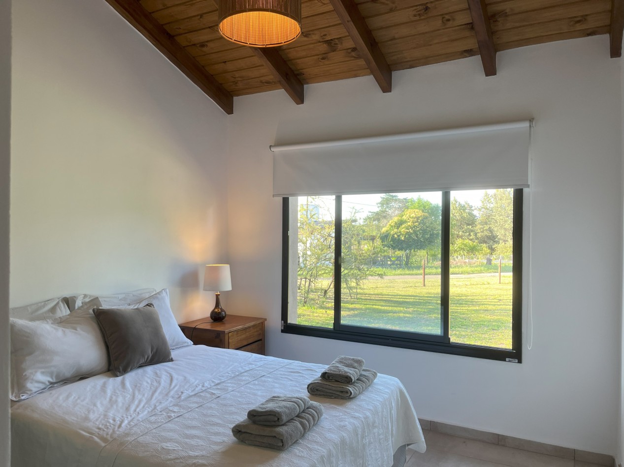 VENTA CASA MODERNA A ESTRENAR 2 DORMITORIOS PARQUE