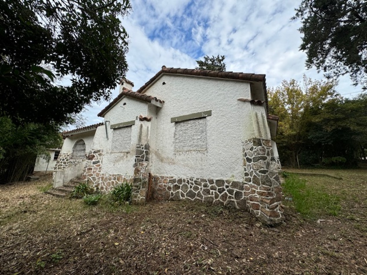 Venta Casa en centro Villa Gral Belgrano a reciclar
