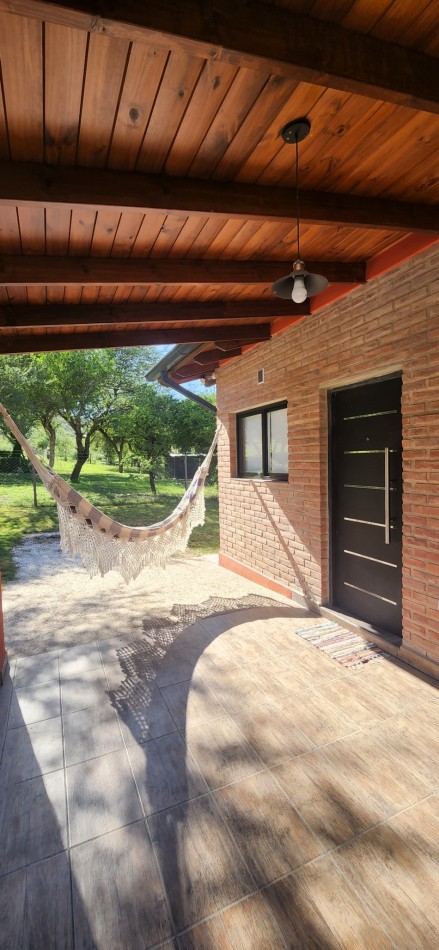 Venta Dos casas piscina amplio parque impomente vista a sierras