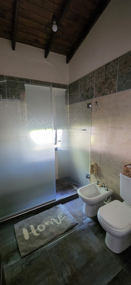 Venta Dos casas piscina amplio parque impomente vista a sierras