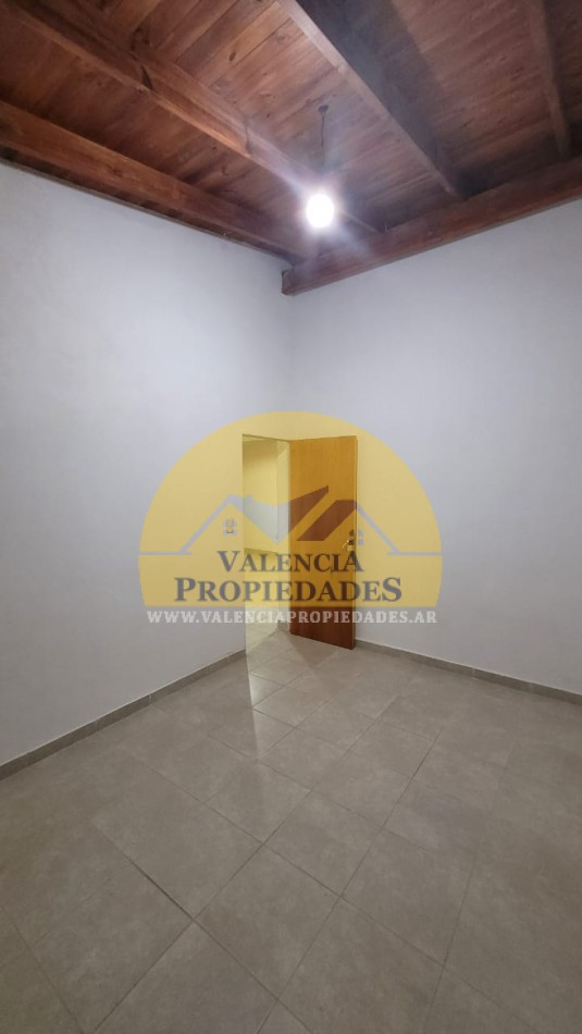 Casa a estrenar 3 ambientes balcon aterrazado y parrilla con amplia vista El Torreon