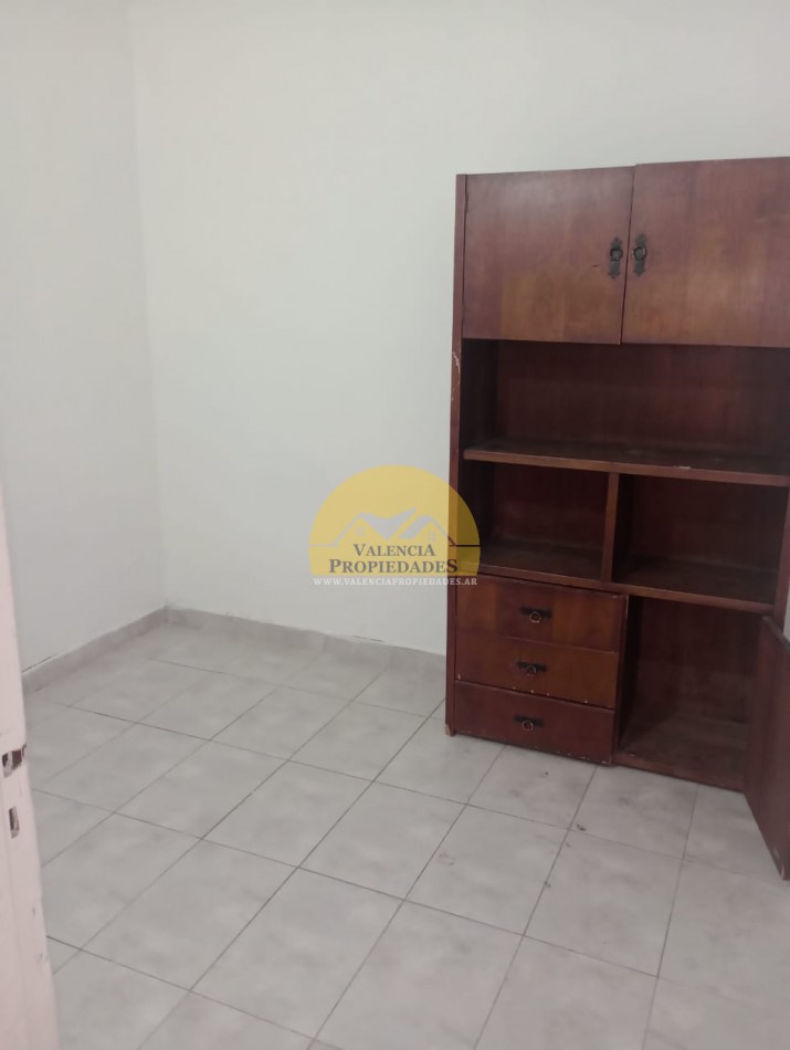ALQUILER PERMANENTE 3 AMBIENTES FRENTE A HOSPITAL MISERICORDIA GUEMES IDEAL ESTUDIANTES PH CON PATIO