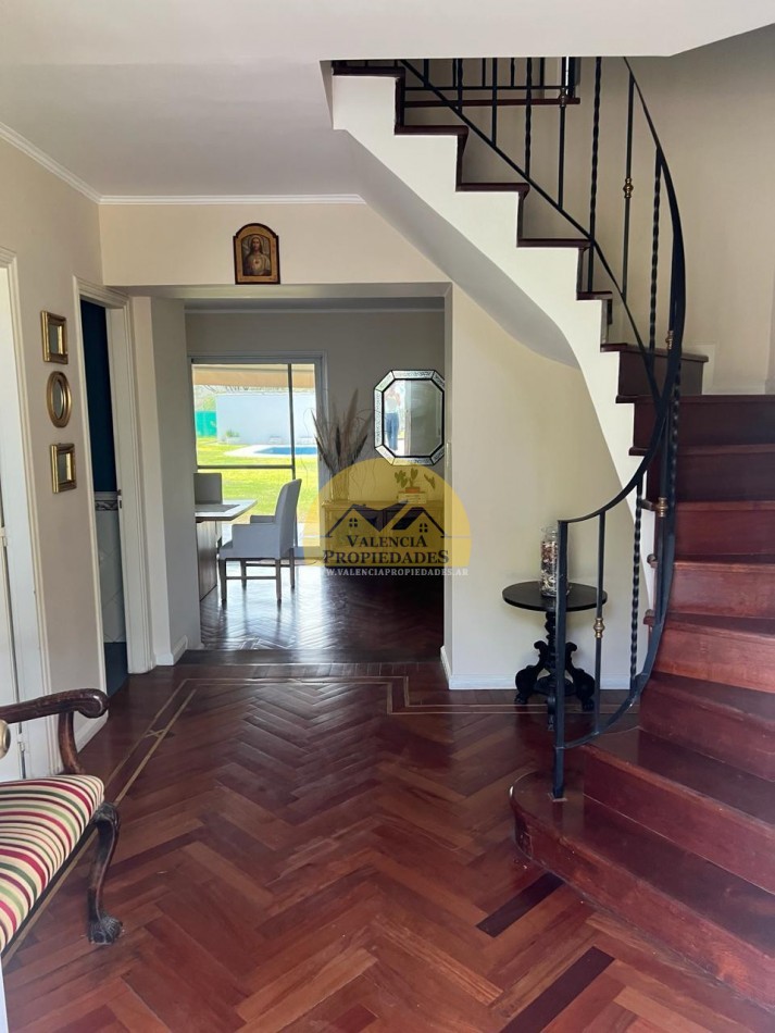 VENTA CASA 4 DORM COUNTRY JOCKEY CLUB CORDOBA