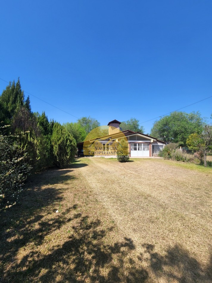 VENTA CASA 2 DORMITORIOS AMPLIO PARQUE CON FRUTALES SANTA ROSA DE CALAMUCHITA