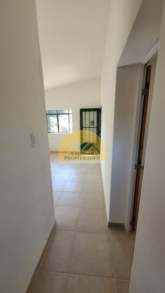 CASA RECICLADA A NUEVO 2 AMBIENTES VILLA RUMIPAL
