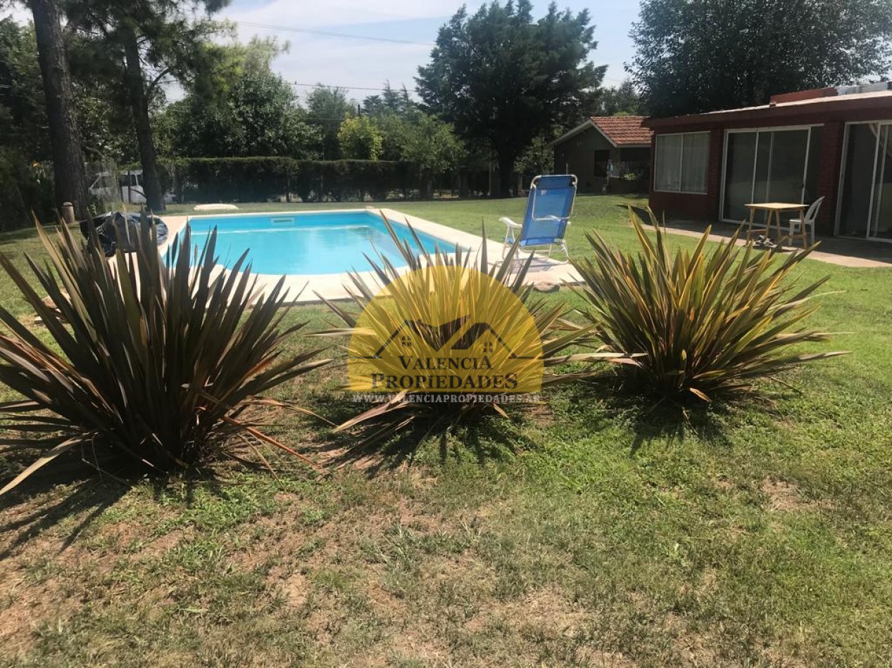 2 Departamentos con amplio parque y piscina muy proximo a centro Villa del Dique