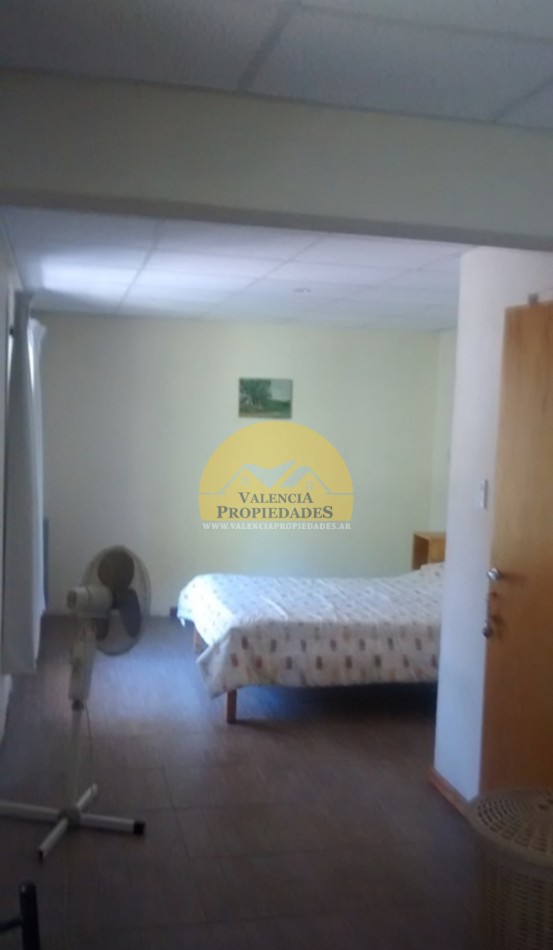 Venta casa 2 dormitorios con garage parque y piscina a metros rio Santa Rosa Calamuchita