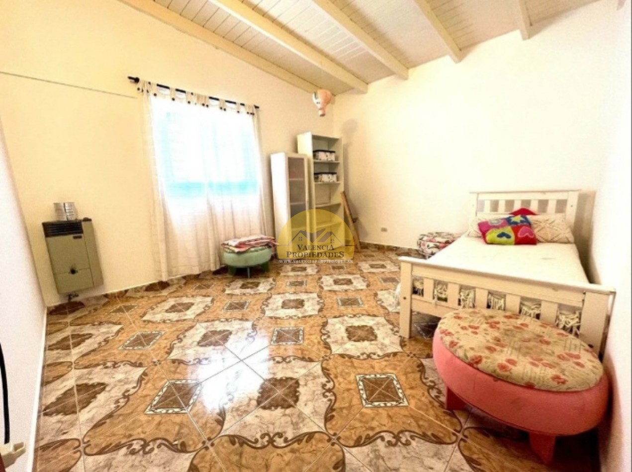 CASA EN CENTRO VILLA DEL DIQUE CON AMPLIO PARQUE GAS NATURAL