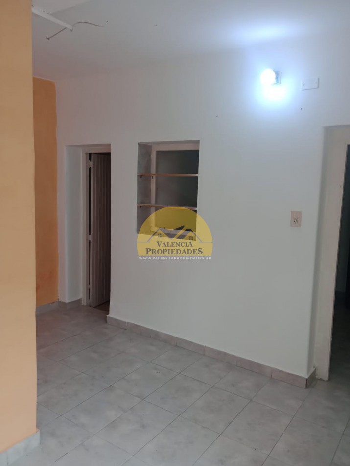 ALQUILER PERMANENTE 3 AMBIENTES FRENTE A HOSPITAL MISERICORDIA GUEMES IDEAL ESTUDIANTES PH CON PATIO