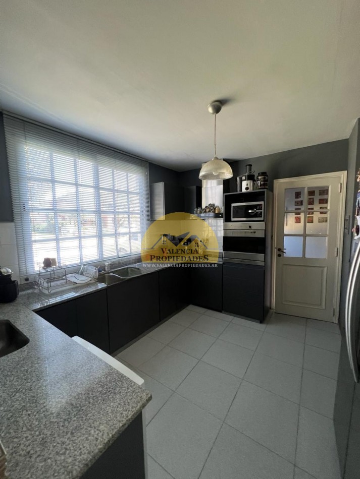 VENTA CASA 4 DORM COUNTRY JOCKEY CLUB CORDOBA
