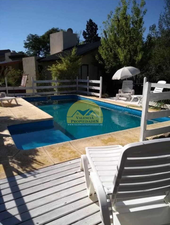 HERMOSO COMPLEJO DE CABAÑAS SOBRE RUTA PISCINA VISTA A SIERRAS
