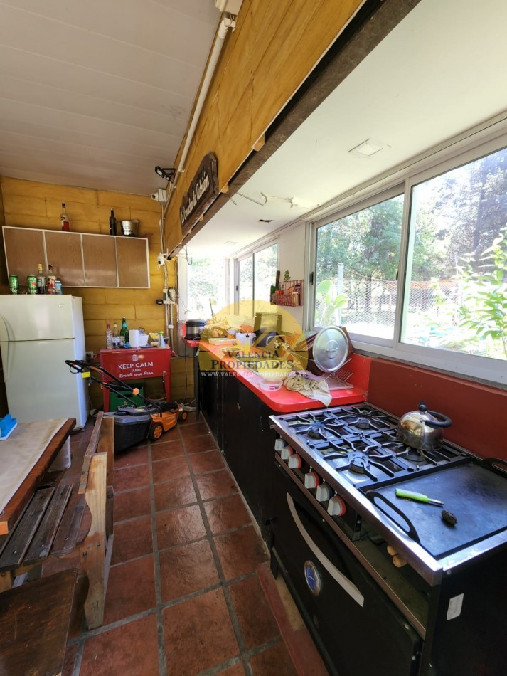 VENTA CASA 2 DORMITORIOS QUINCHO PISCINA CON COSTA A RIO SANTA ROSA CALAMUCHITA
