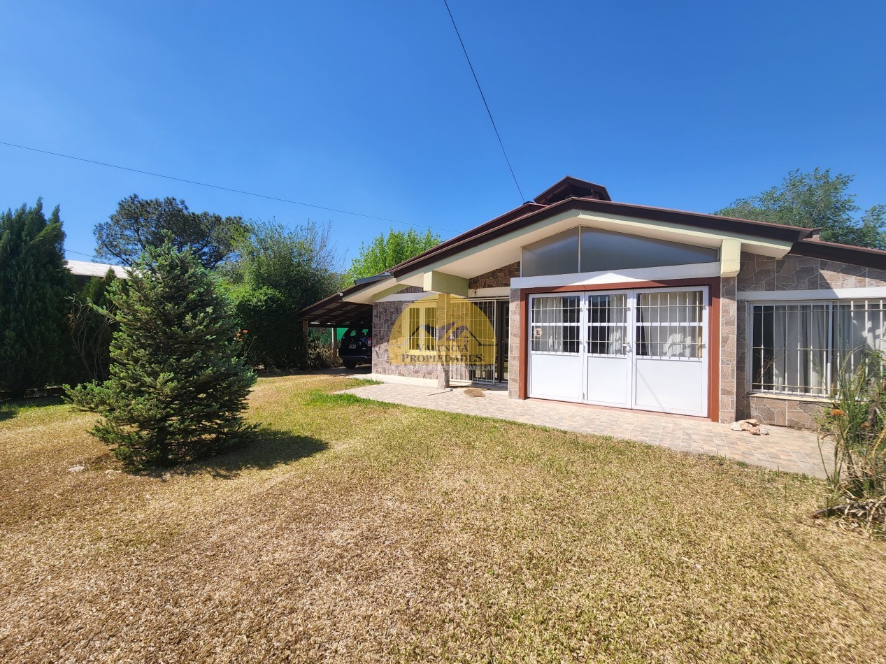 VENTA CASA 2 DORMITORIOS AMPLIO PARQUE CON FRUTALES SANTA ROSA DE CALAMUCHITA