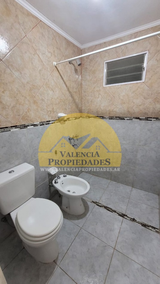 Casa a estrenar 3 ambientes balcon aterrazado y parrilla con amplia vista El Torreon