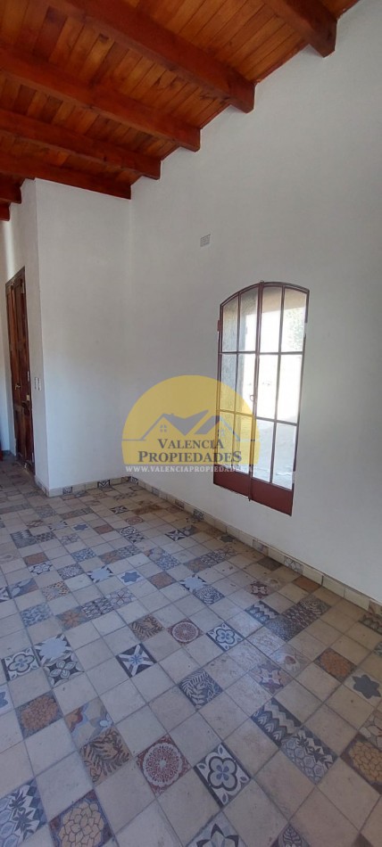 VENTA CASA A ESTRENAR 3 AMBIENTES SOBRE ESQUINA EN AMPLIO LOTE A METROS ARROYO AMBOY