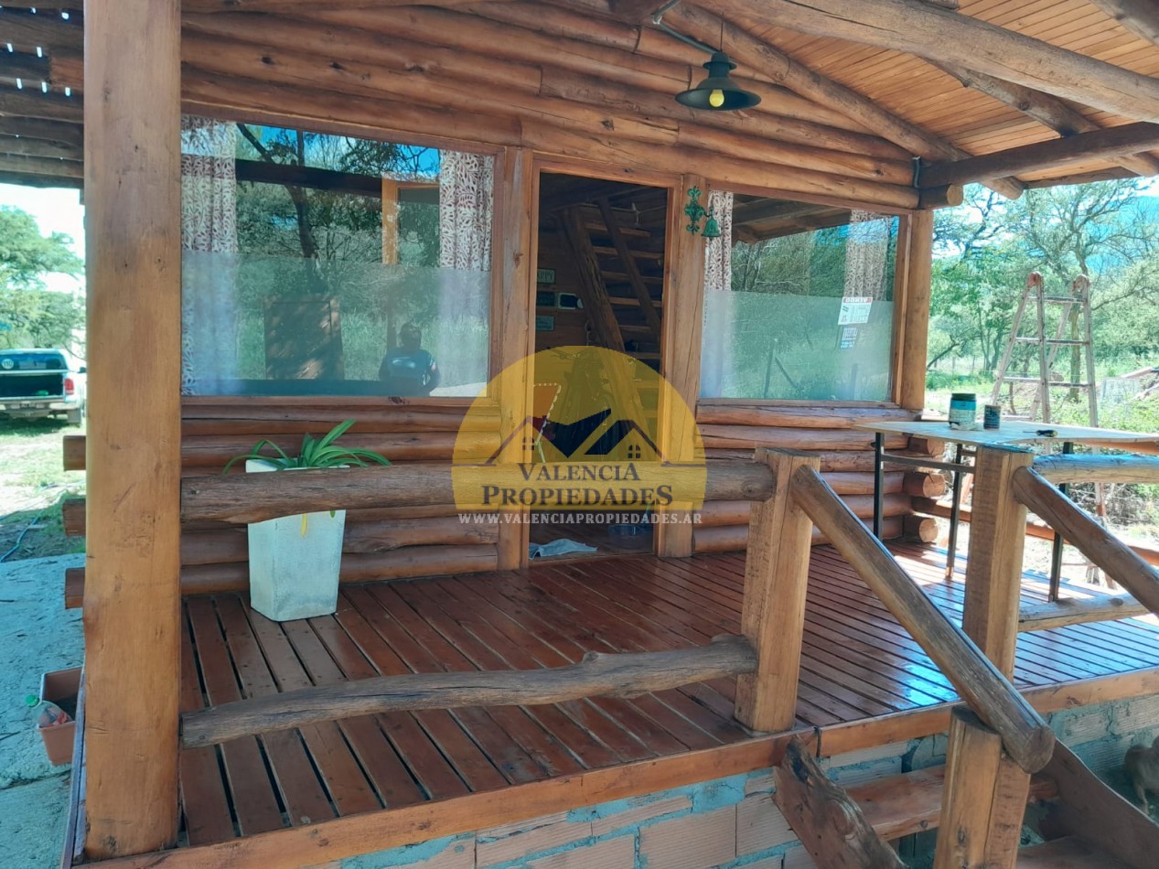 VENTA CABAÑA DE TRONCOS CALAMUCHITA