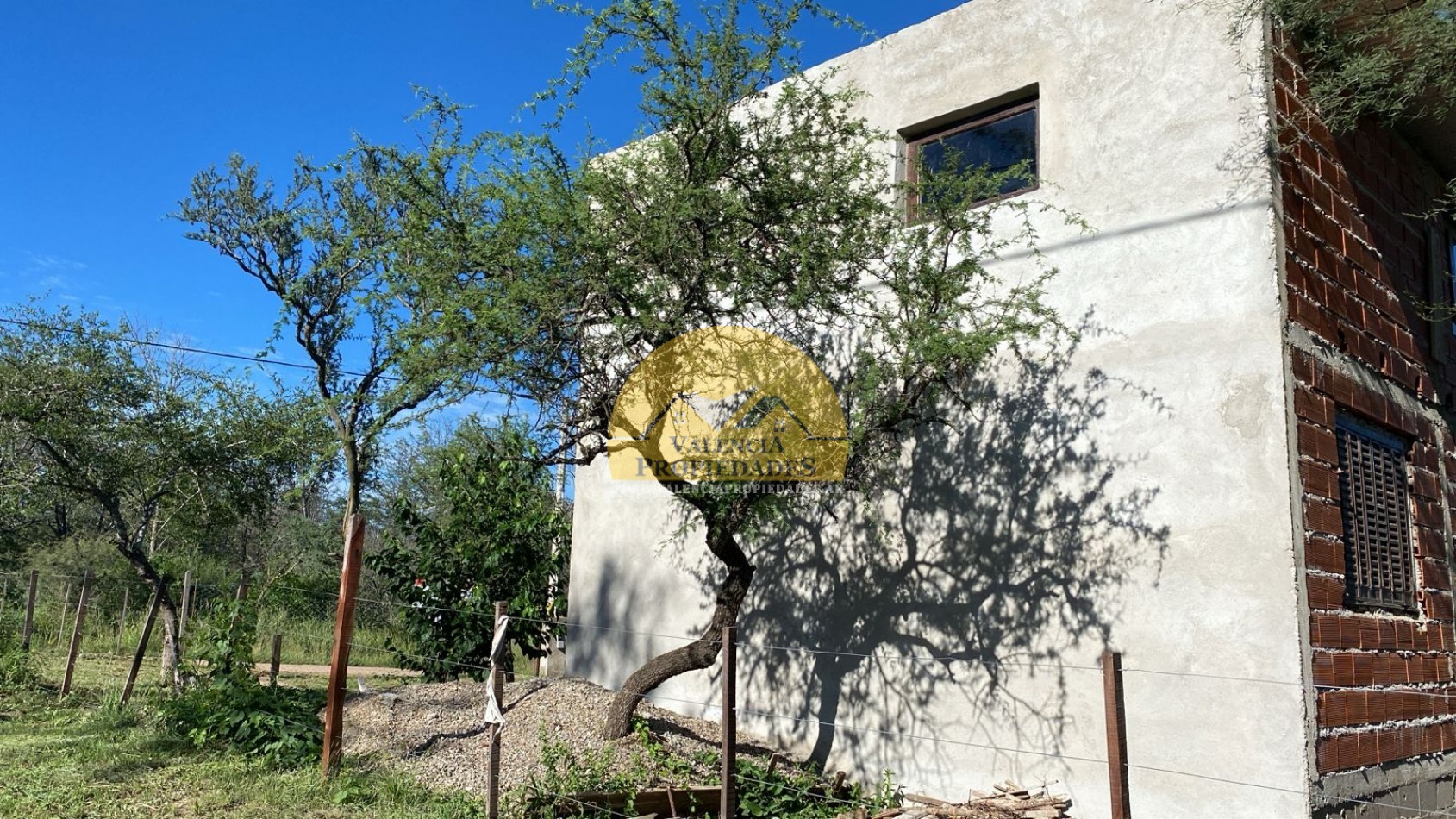 VENTA CASA ECONOMICA SANTA ROSA DE CALAMUCHITA