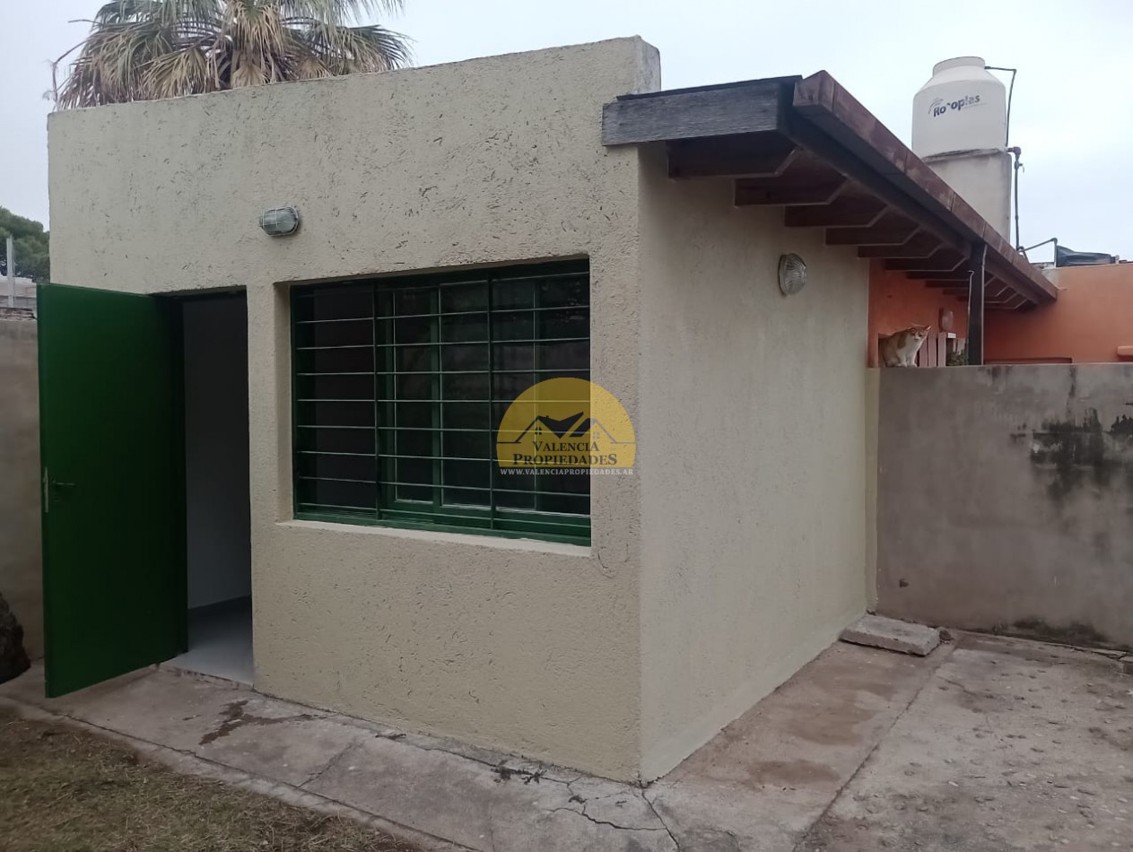 ALQUILER PERMANENTE BARRIO GUEMES PH SIN EXPENSAS CON PATIO IDEAL ESTUDIANTES FRENTE A HOSPITAL MISERICORDIA