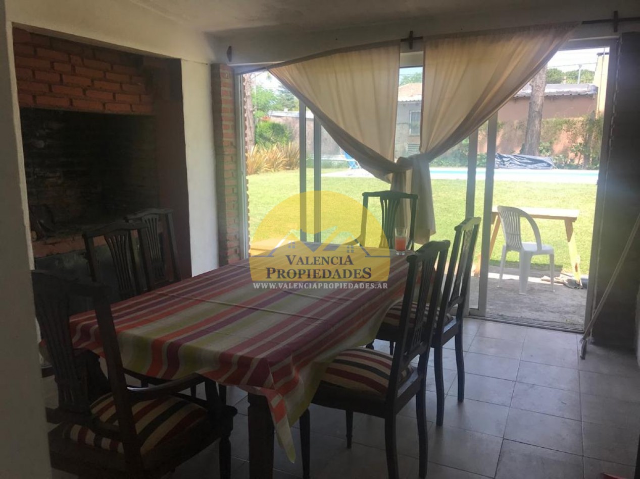 2 Departamentos con amplio parque y piscina muy proximo a centro Villa del Dique