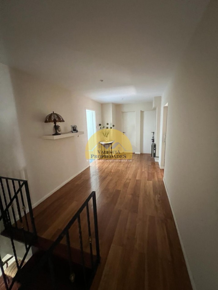 VENTA CASA 4 DORM COUNTRY JOCKEY CLUB CORDOBA