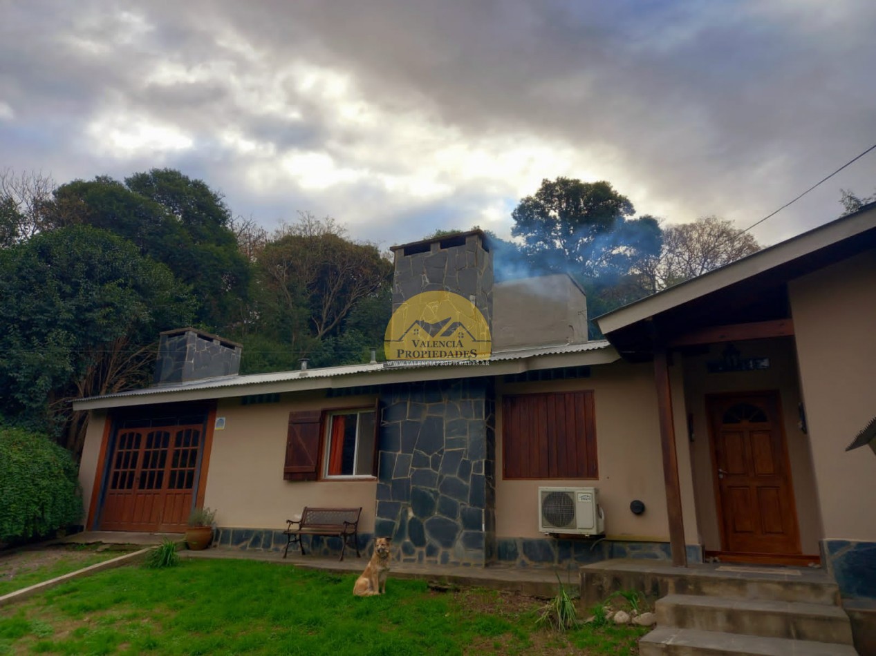 Hermosa casa en Villa Gral Belgrano zona residencial 5 ambientes