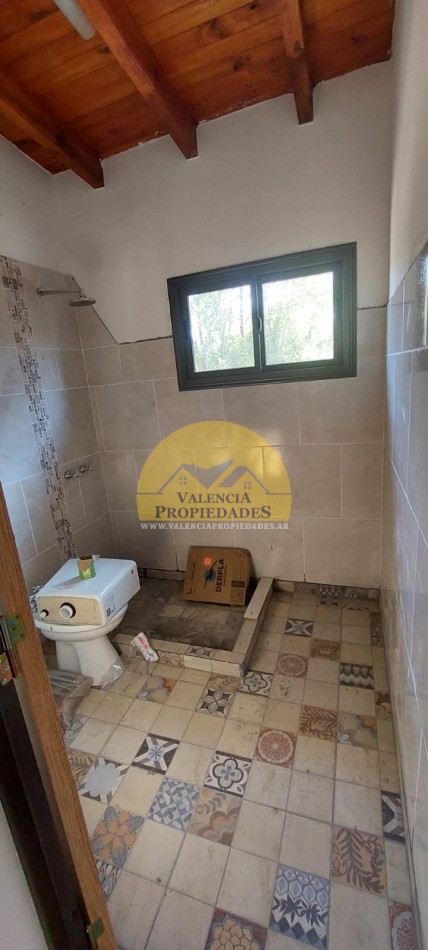 VENTA CASA A ESTRENAR 3 AMBIENTES SOBRE ESQUINA EN AMPLIO LOTE A METROS ARROYO AMBOY