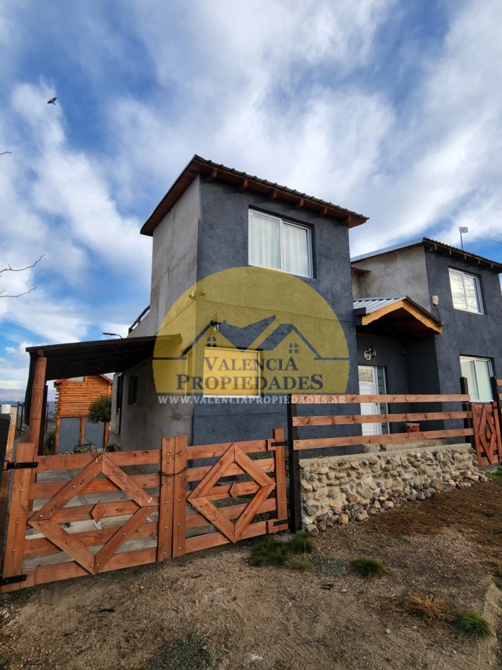 *RETASADA* VENTA CASA CON PISCINA MAS CABAÑA A MTS RIO SANTA ROSA DE CALAMUCHITA