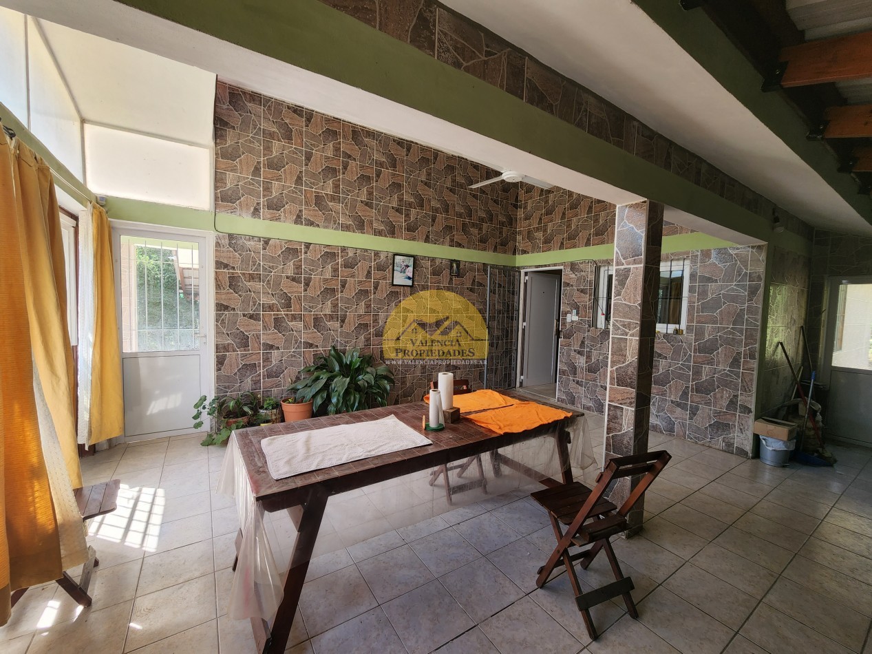 VENTA CASA 2 DORMITORIOS AMPLIO PARQUE CON FRUTALES SANTA ROSA DE CALAMUCHITA
