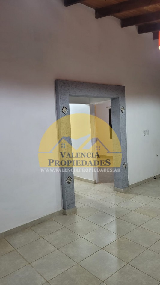 Casa a estrenar 3 ambientes balcon aterrazado y parrilla con amplia vista El Torreon