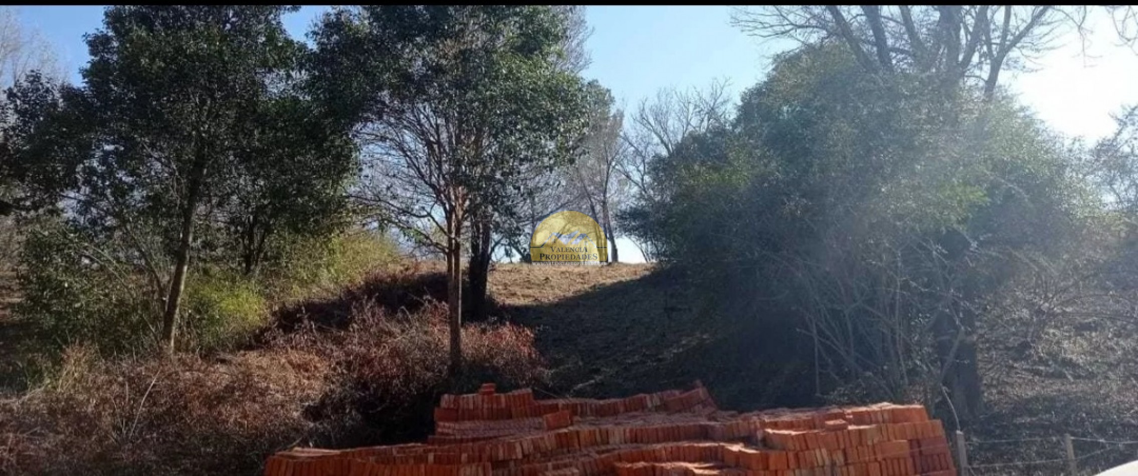 VENTA LOTE EN LAS SIERRAS CON HERMOSA VISTA PROXIMO AL RIO SANTA ROSA DE CALAMUCHITA