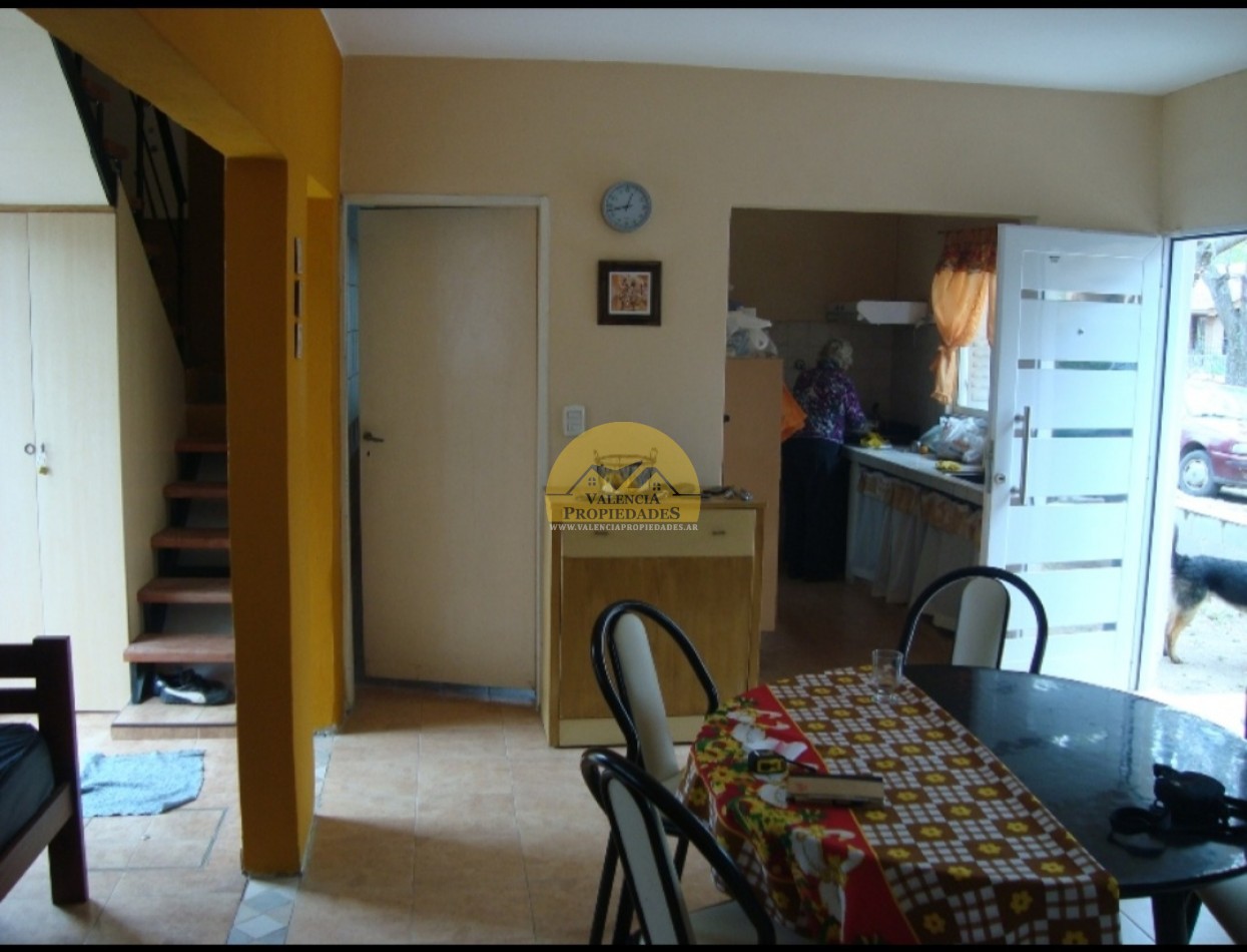 Venta casa 2 dormitorios con garage parque y piscina a metros rio Santa Rosa Calamuchita