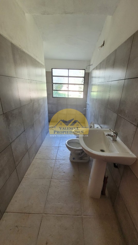 CASA RECICLADA A NUEVO 2 AMBIENTES VILLA RUMIPAL