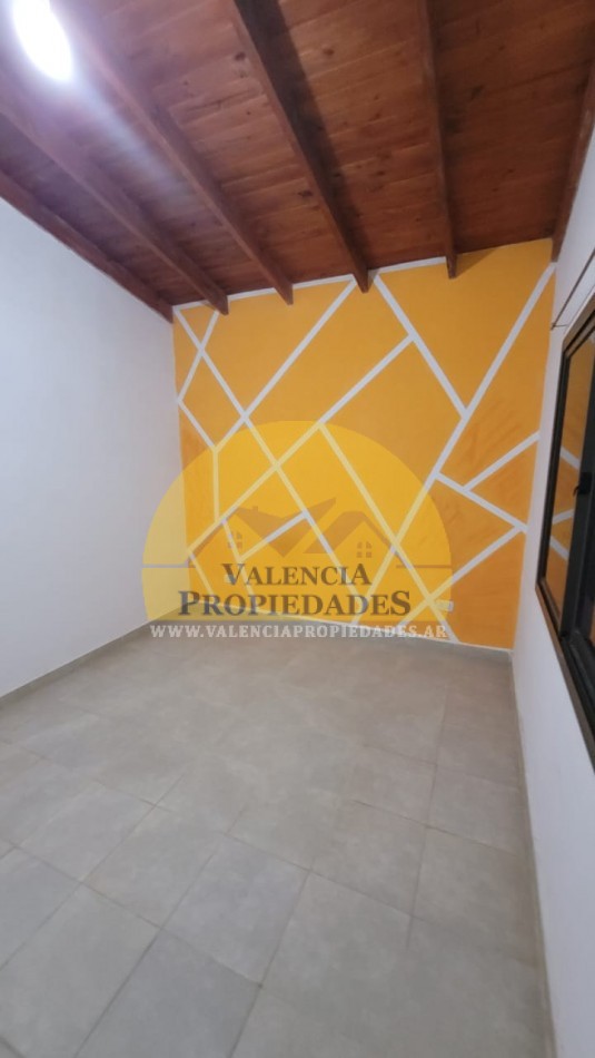 Casa a estrenar 3 ambientes balcon aterrazado y parrilla con amplia vista El Torreon