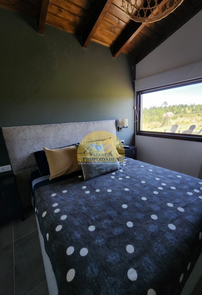 VENTA Espectacular FRACCION DE TERRENO DE 2 hectareas con casa amoblada y equipada mas Mega galpon con recepcion, vivienda y taller VILLA YACANTO DE CALAMUCHITA