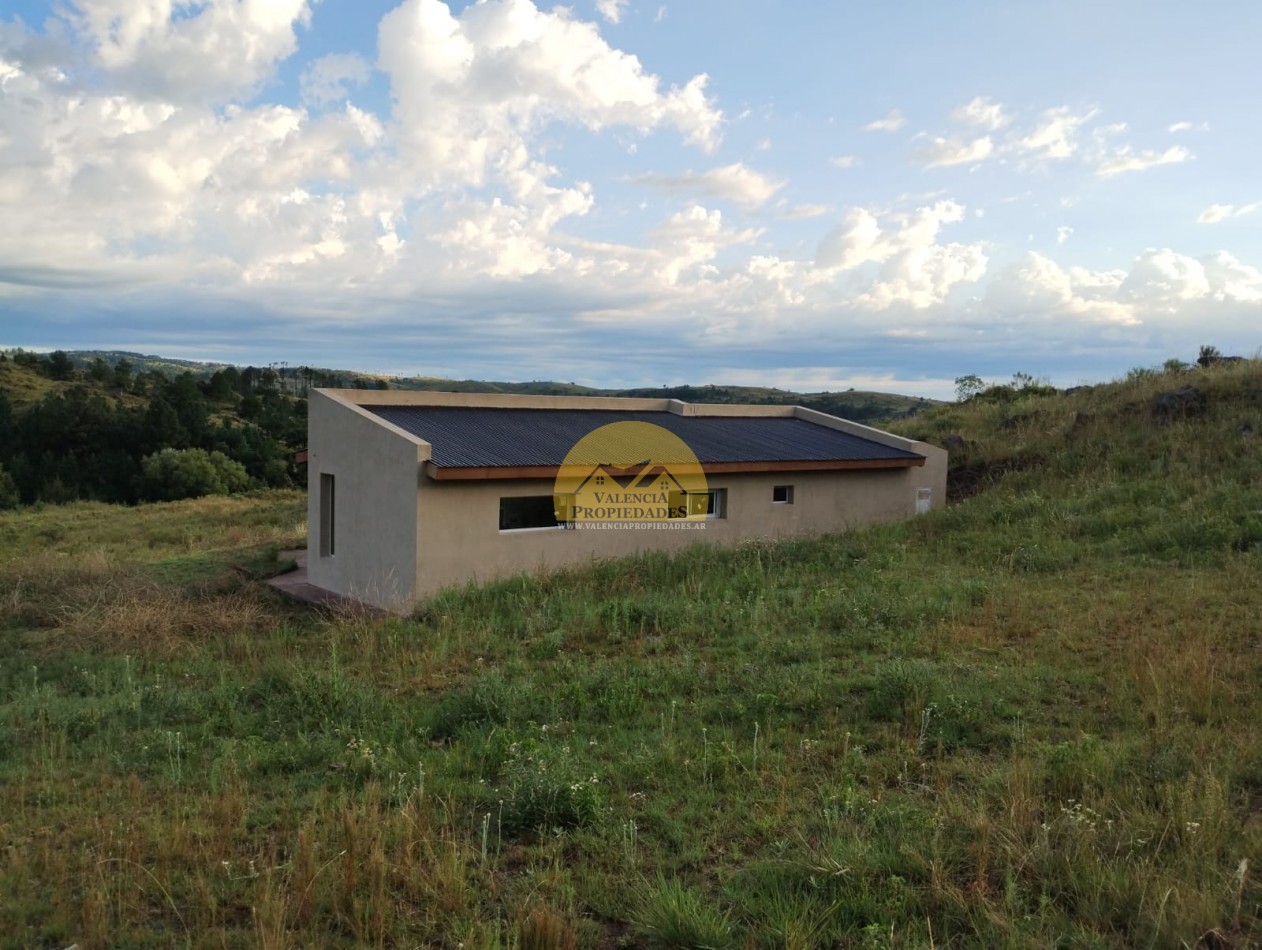 VENTA FRACCION DE CAMPO 5 HECTAREAS ATRAVESADAS POR ARROYO APTO VIÑEDO CON CASA A ESTRENAR 1 DORMITORIO EL DURAZNO CALAMUCHITA