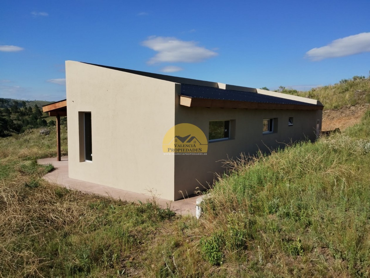 VENTA FRACCION DE CAMPO 5 HECTAREAS ATRAVESADAS POR ARROYO APTO VIÑEDO CON CASA A ESTRENAR 1 DORMITORIO EL DURAZNO CALAMUCHITA