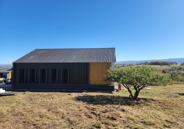2 HECTAREAS MEGA GALPON CON VIVIENDA MAS CASA AMOBLADA Y EQUIPADA