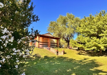 Venta casa 3 dormitorios amplio parque piscina prox a rio Santa Rosa