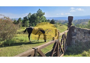 Excepcional loteo privado en sierra